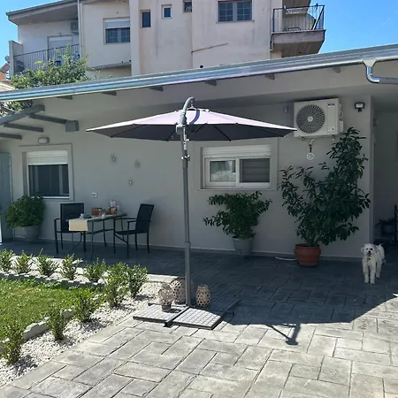 Poepoe Home Trikala Exterior photo